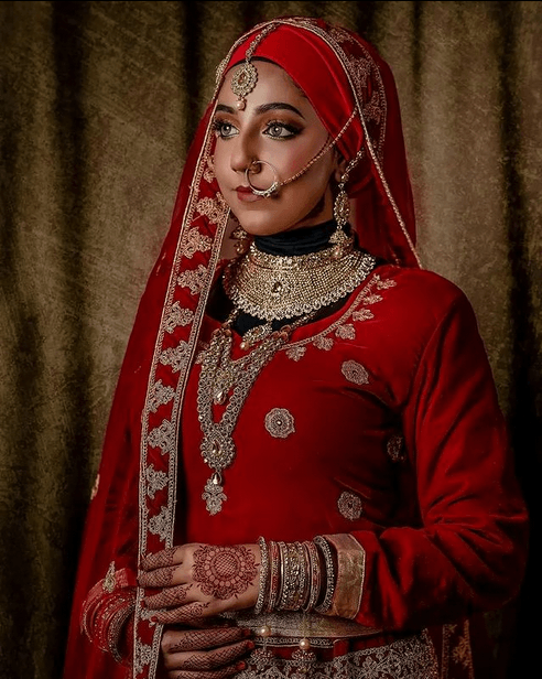 Commercial Model Karachi